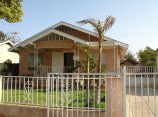 2704 Iowa Ave, South Gate, CA 90280