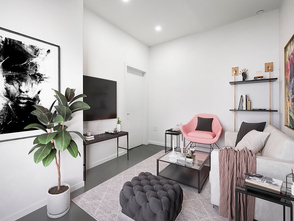 1st image of 136 William St #2C