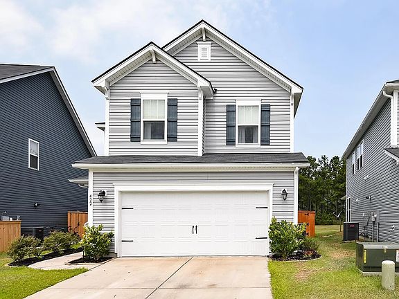 2nd image of 422 Northern Red Oak Dr