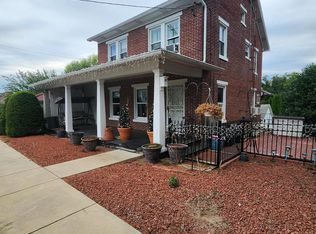 74 Main St, Yorkana, PA 17406