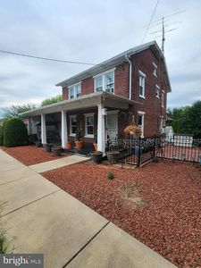 74 Main St, Yorkana, PA, 17406