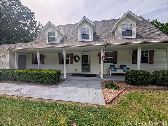 4th image of 141 Cinnamon Ridge Dr