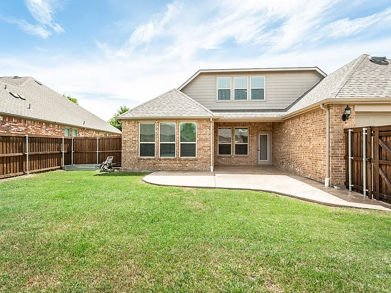1034 Blanco Dr — Photo 38