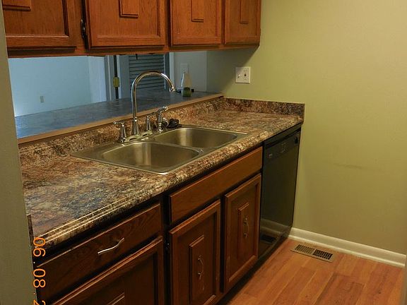 4th image of 5661 Elgin Roof Rd
