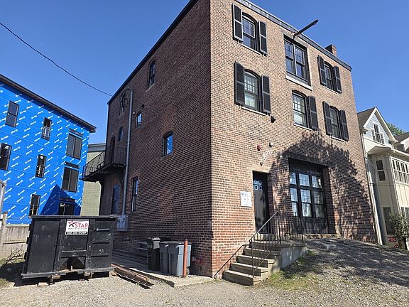 3rd image of 14 Meehan St