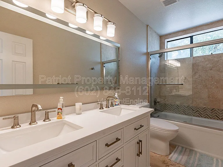 9910 E Sutton Dr — Photo 35