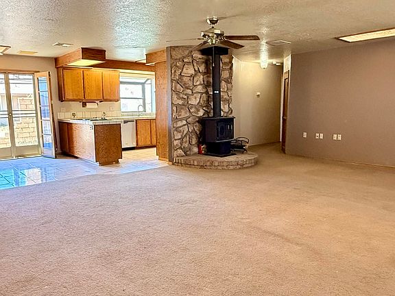 4th image of 4636 E Avenue H