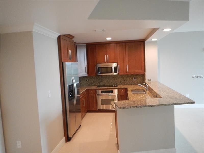 1st image of 450 Knights Run Ave #603