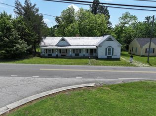 522 Providence Rd, Roxboro, NC 27573