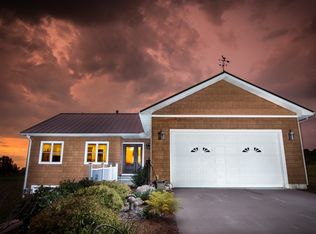 6551 E 600th St, Colchester, IL 62326