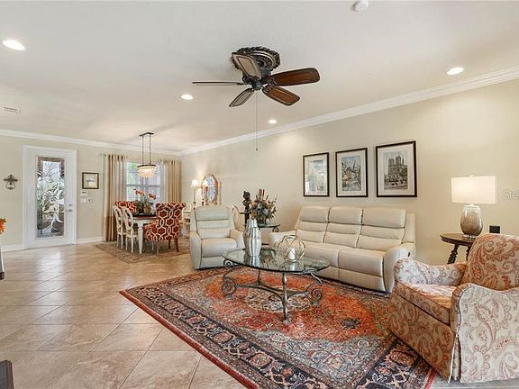 3rd image of 15658 Aurora Lake Cir