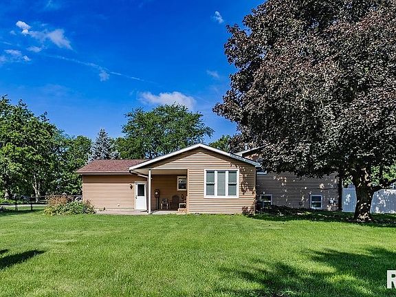 5th image of 2963 Lincoln Park Dr