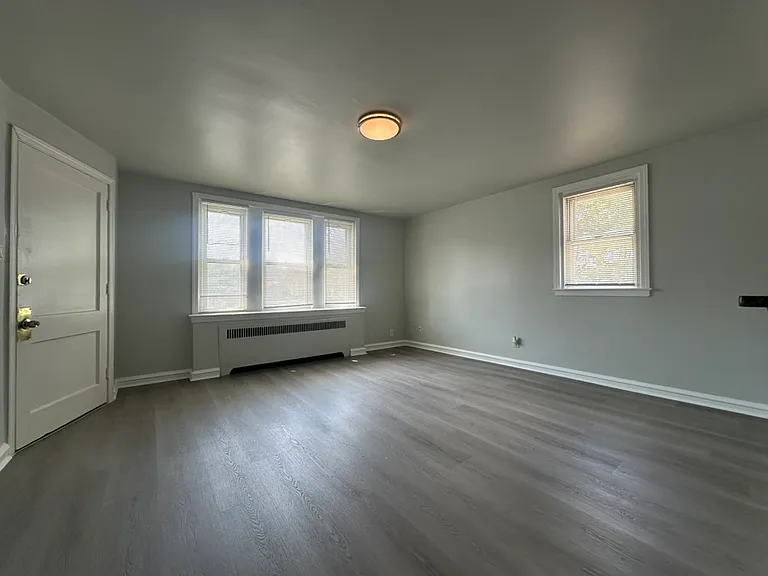 4221 Devereaux St #1 — Photo 6