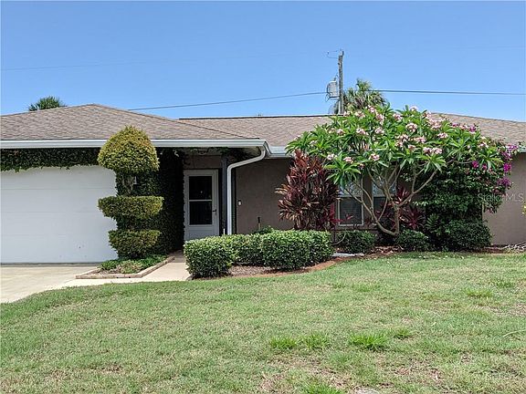4th image of 3841 Pin Oaks St