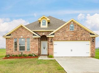 820 Wagon Wheel Trl, Angleton, TX 77515