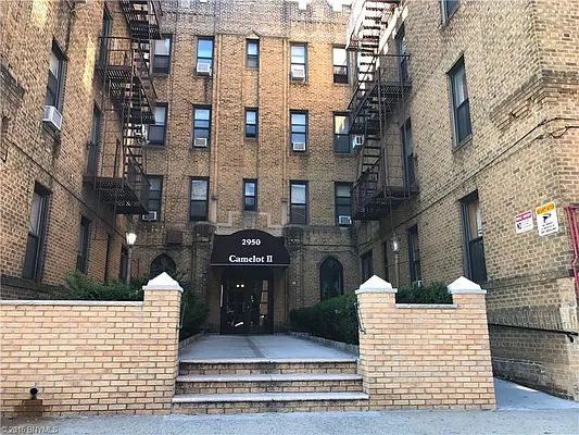 Sold by High Class Realty SB LLC | media 1