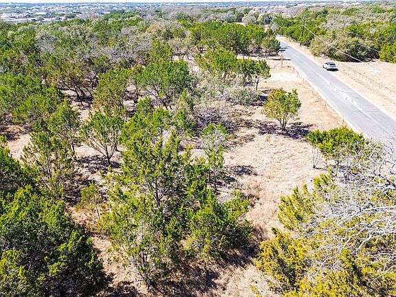 5th image of 120 Blessing Ranch Rd
