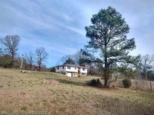 5746 Moonlight Ln, Waldron, AR 72958