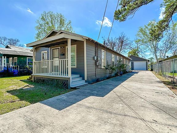 4th image of 132 Grothe Ln