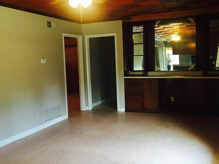 214 Circle Dr — Photo 7