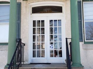 22 N Sylvania Ave APT D, Rockledge, PA 19046