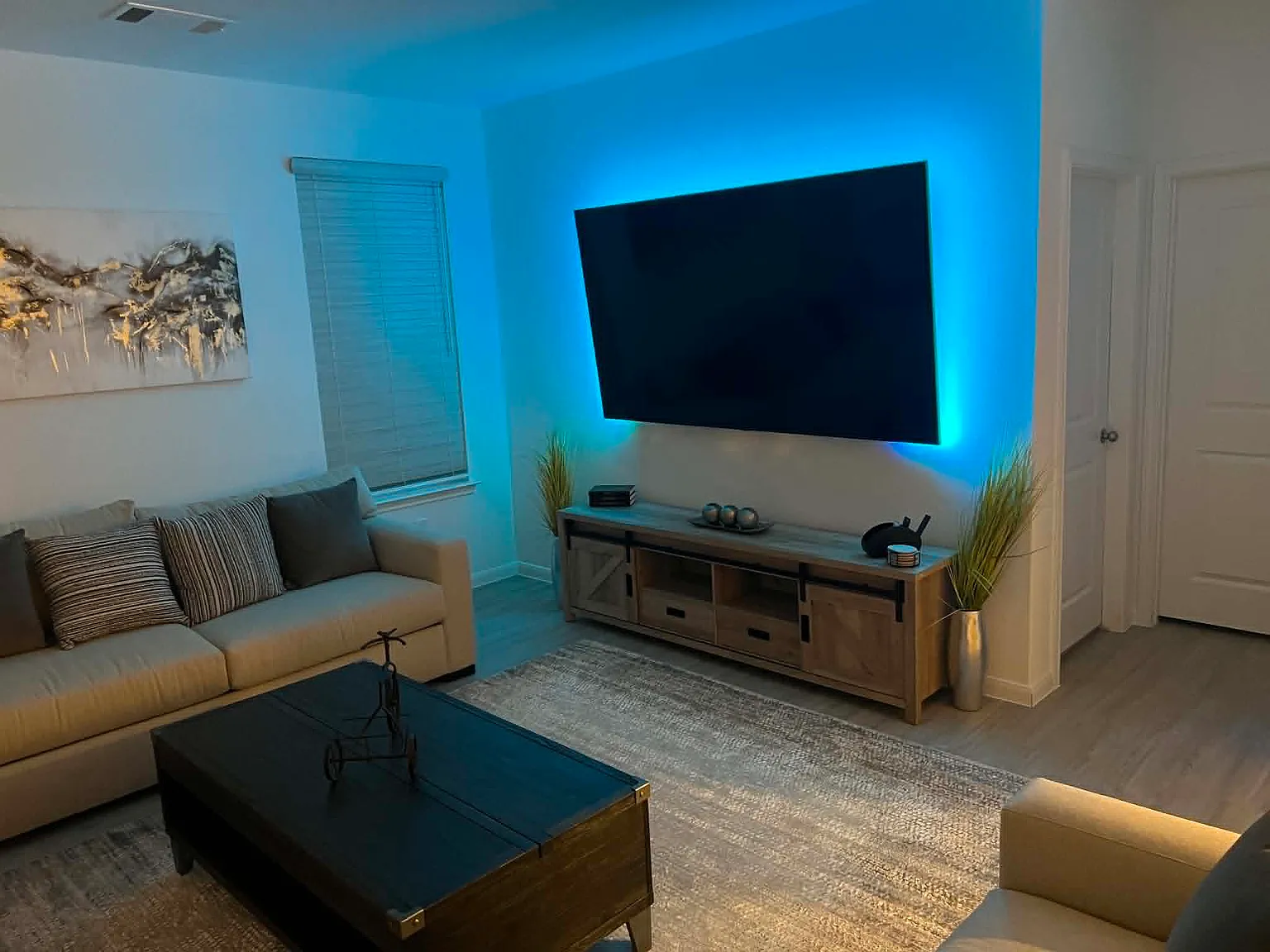 4 bed, 2029 sqft, $750 — Photo 4