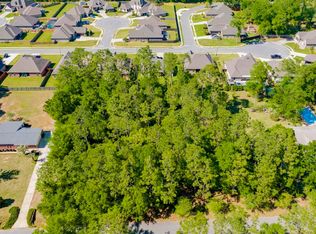 3174 Lake Suzanne Dr, Cantonment, FL 32533