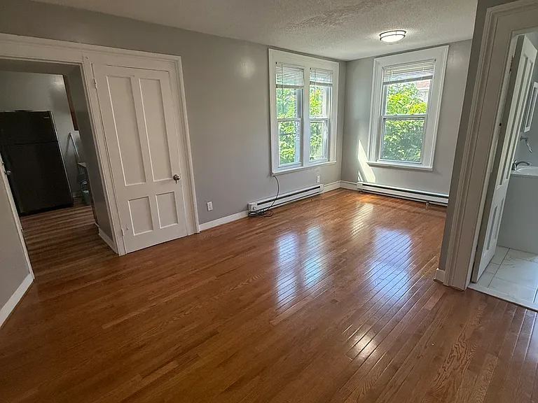 249 Blue Hills Ave #2W — Photo 8