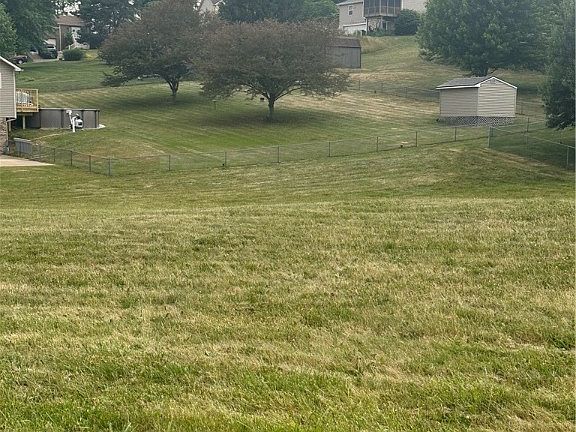 4th image of 97 Alice Cir