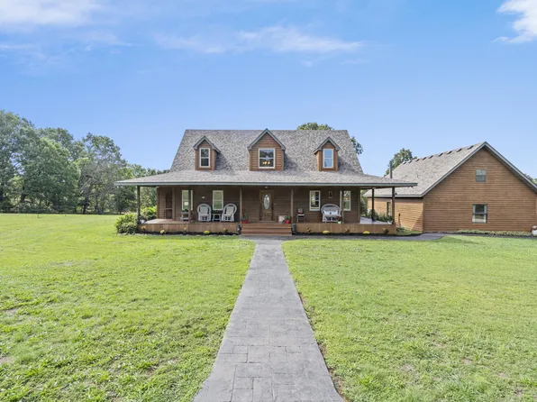1804 Old Church Road, Marshfield, MO 65706