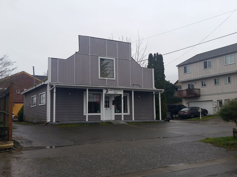 1st image of 1204 Park Ave