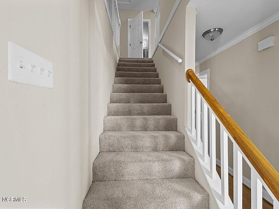 4th image of 2805 Gaylord Street