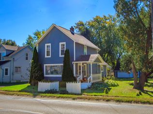 338 Atwater St, Lake Orion, MI