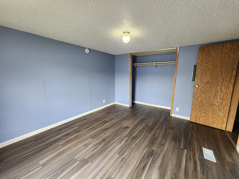 700 W Ridgeway Ave #409 — Photo 14