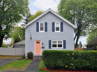 24 Kinsman St, Cumberland, RI 02864