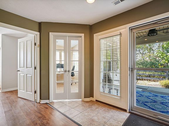 2nd image of 4328 Scenic View Dr