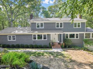 135 Dundee Rd, Stamford, CT 06903