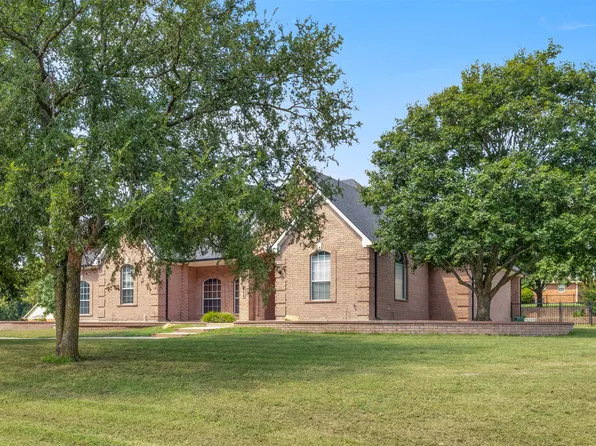 364 Preakness Place Rd, Van Alstyne, TX 75495