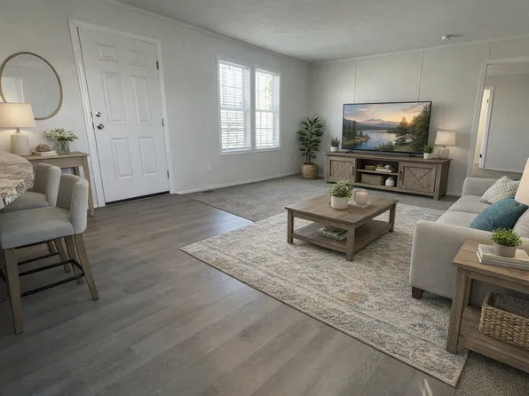 15835 Marentette Dr, Clinton Township, MI 48038