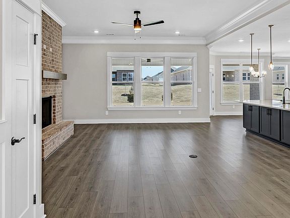 7th image of this home