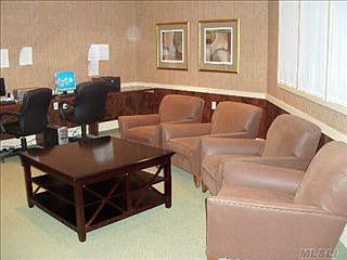 5th image of 50 Merrick Ave Unit 206