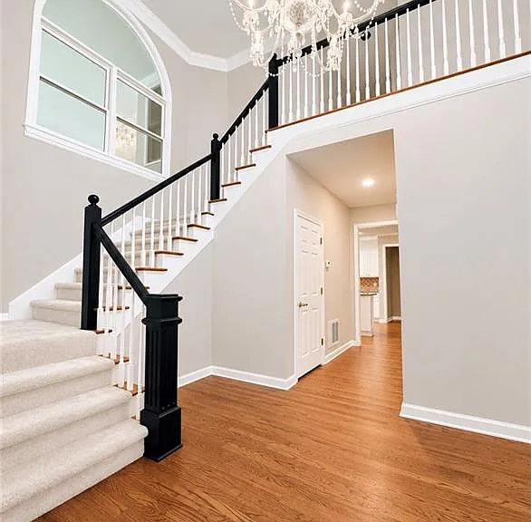 3235 Bentwood Close — Photo 23