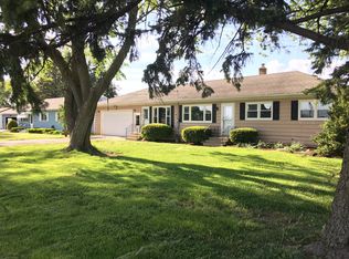 1501 Bethany Rd, Sycamore, IL 60178