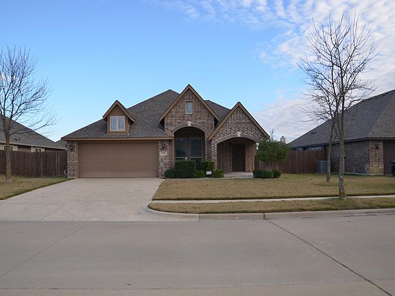 2nd image of 1207 Star Grass Dr