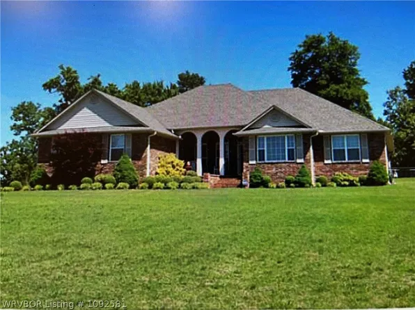921 Waterfront Rd, Alma, AR 72921