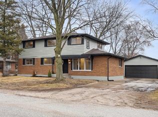 6100 Quick Ave, Lasalle, ON N9J 3C7