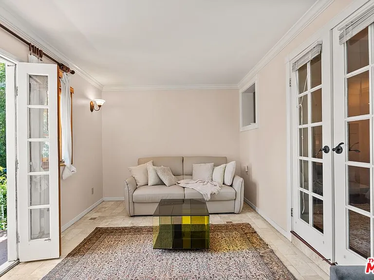 8298 Presson Pl — Photo 5