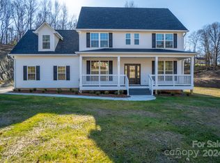 903 Silver Fox Dr, Concord, NC 28025