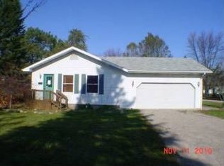 615 Meek St, Caro, MI 48723