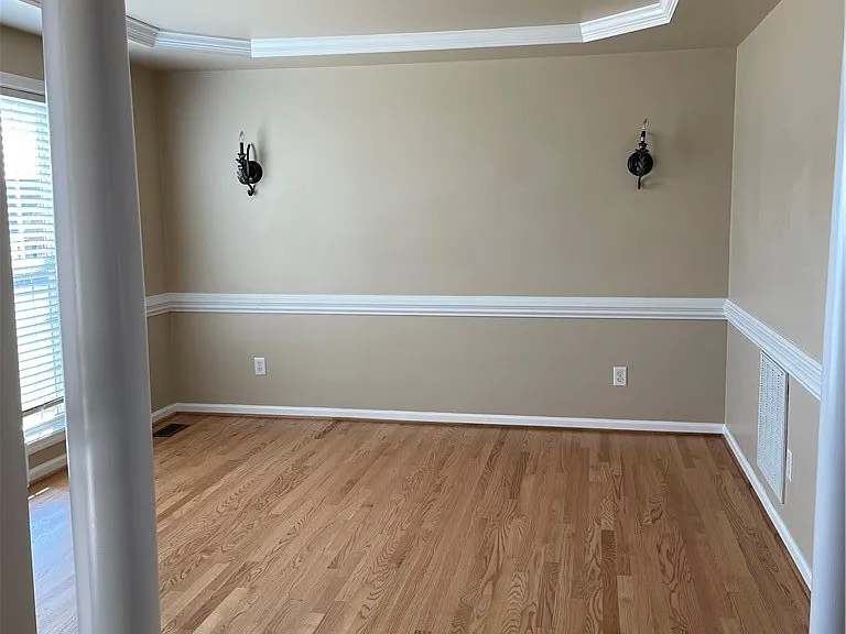 60 Scranton Ct — Photo 5